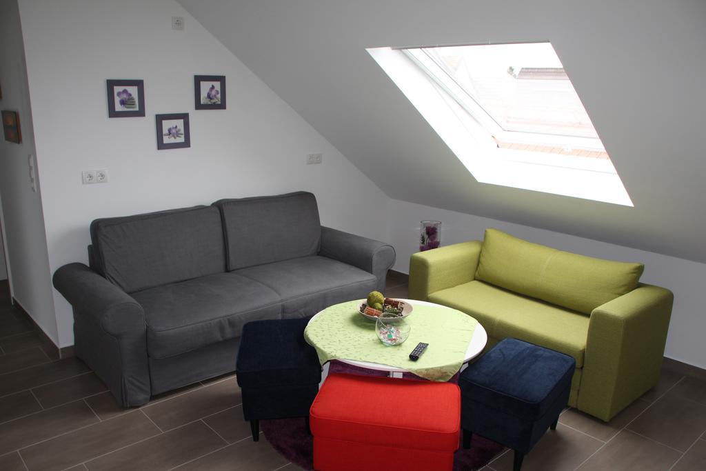 Pension Mimosa รูสท์ ภายนอก รูปภาพ